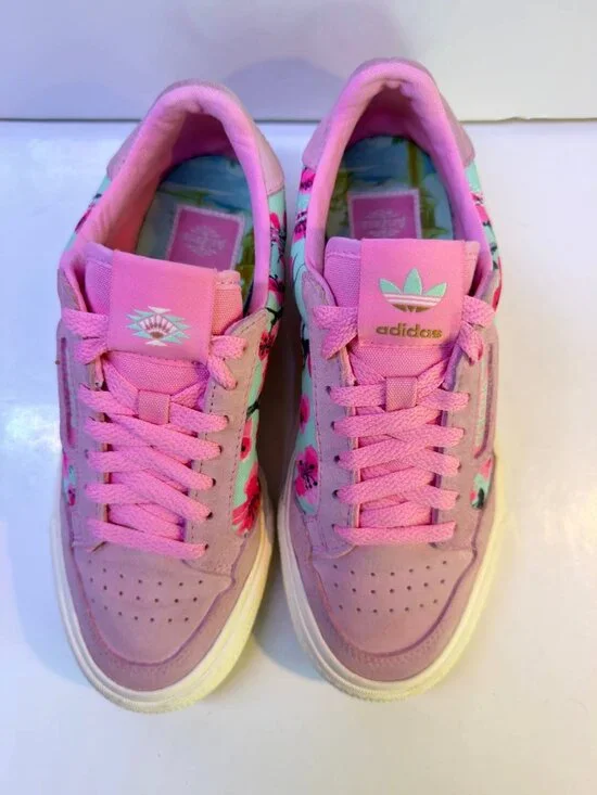 Adidas x AriZona Floral Sneakers – Women’s US 6 - Picture 10 of 15